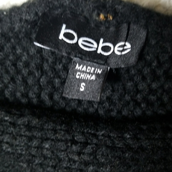 Bebe flare bell sleeve sweater dress size Small - Picture 4 of 7